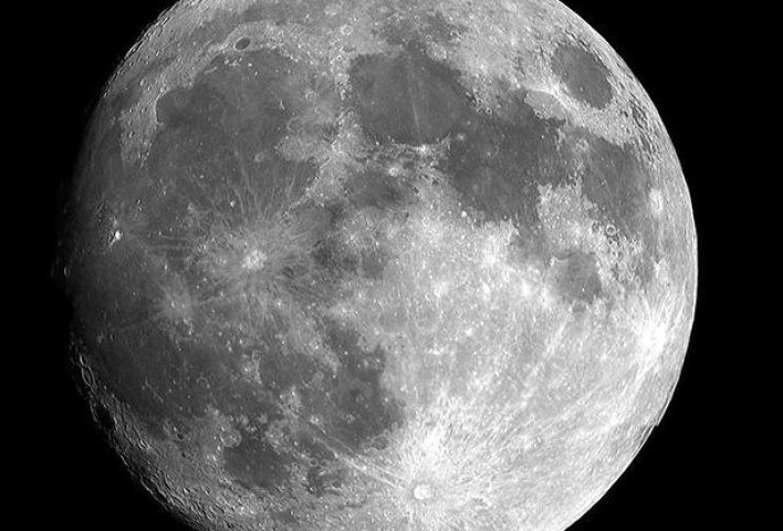 Luna