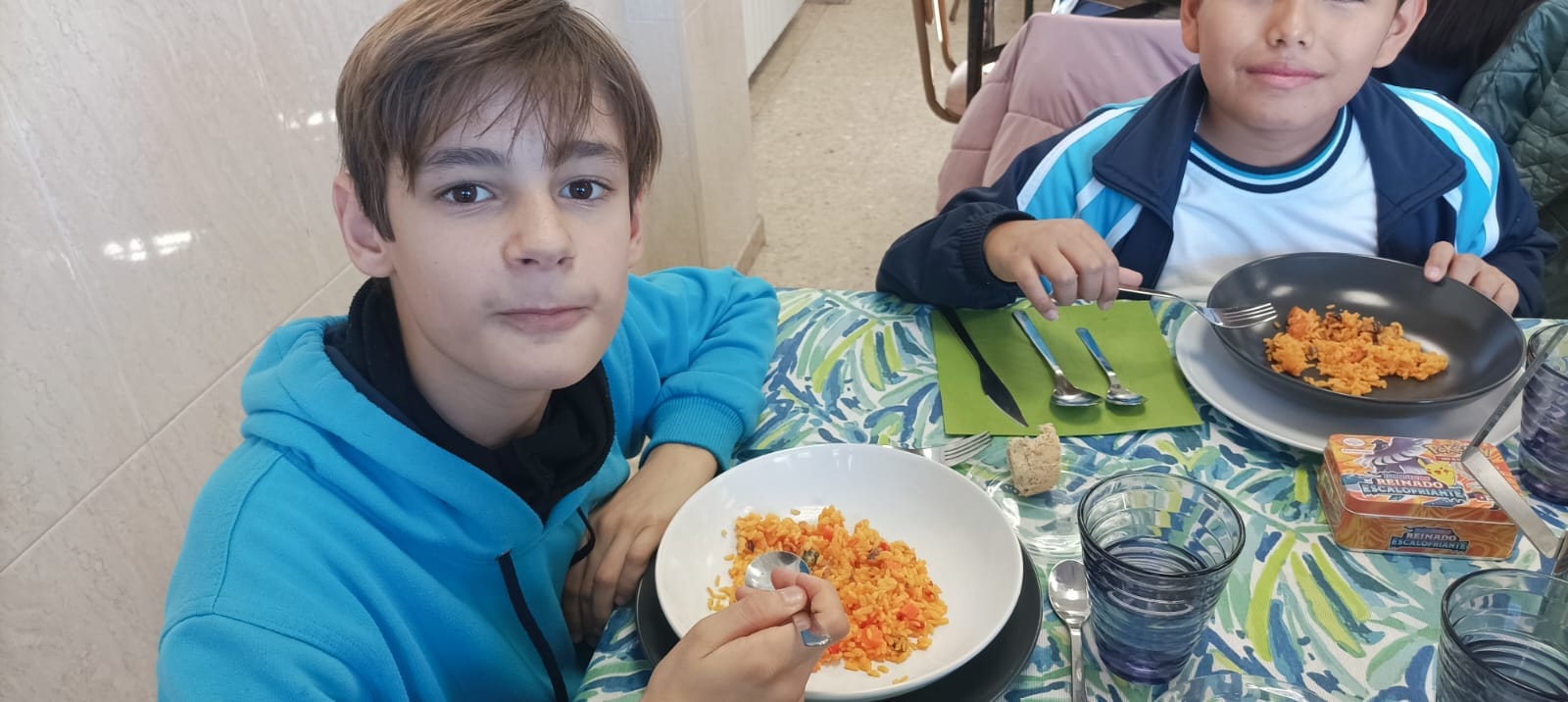 M restaurante 4