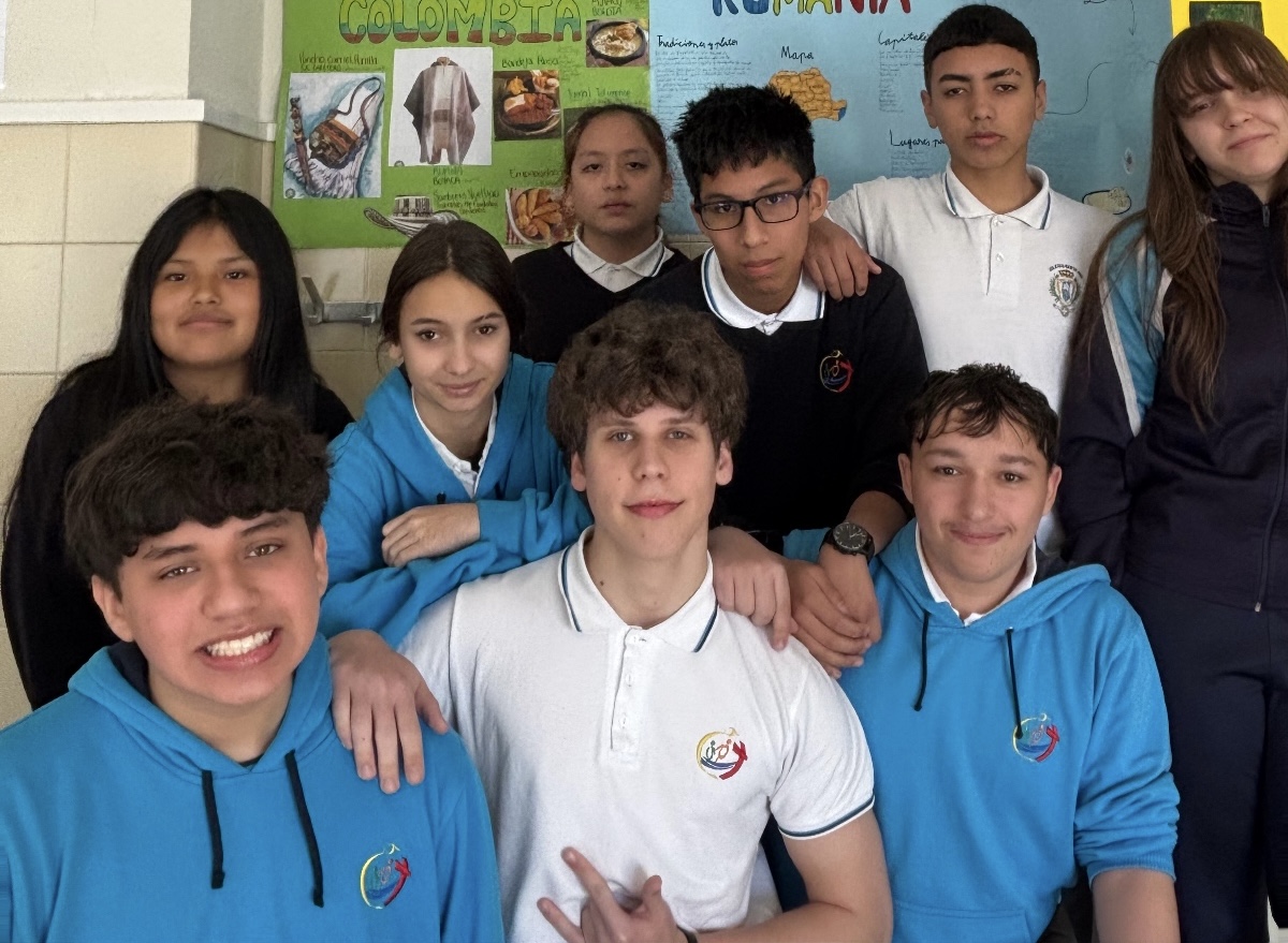 original 93649B81 235F 4201 9780 D151B5A2F699